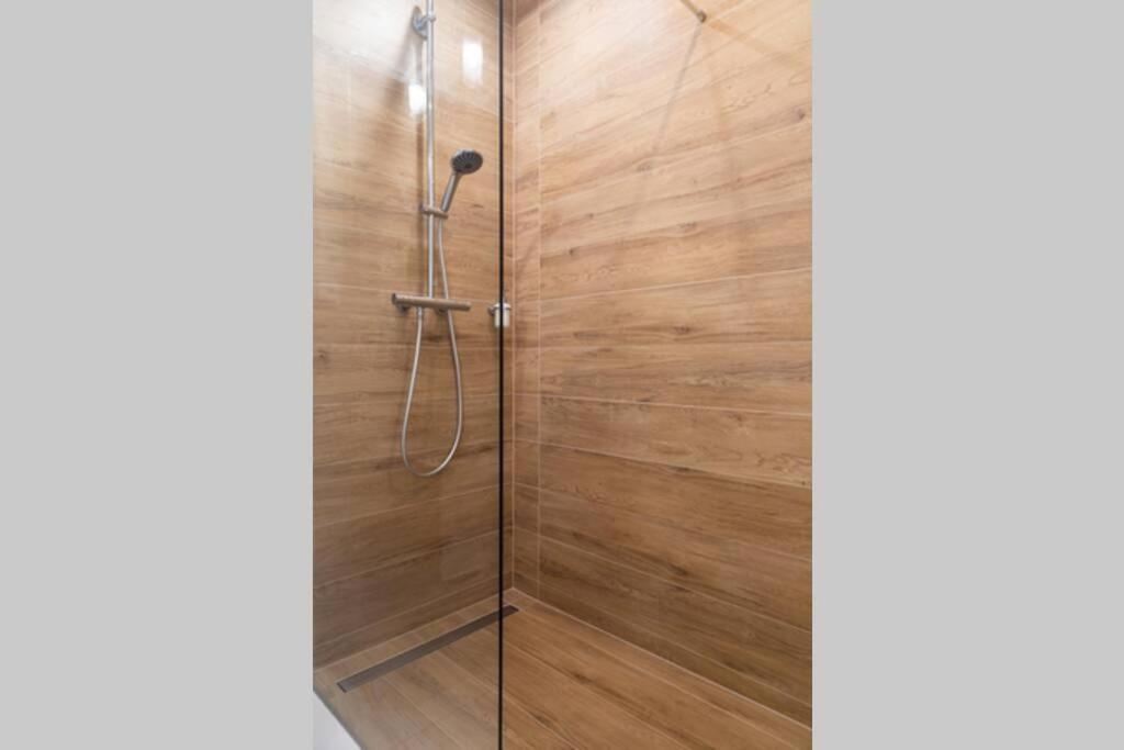 Househost Apartment: Miodowa 42/8B Street 크라쿠프 외부 사진